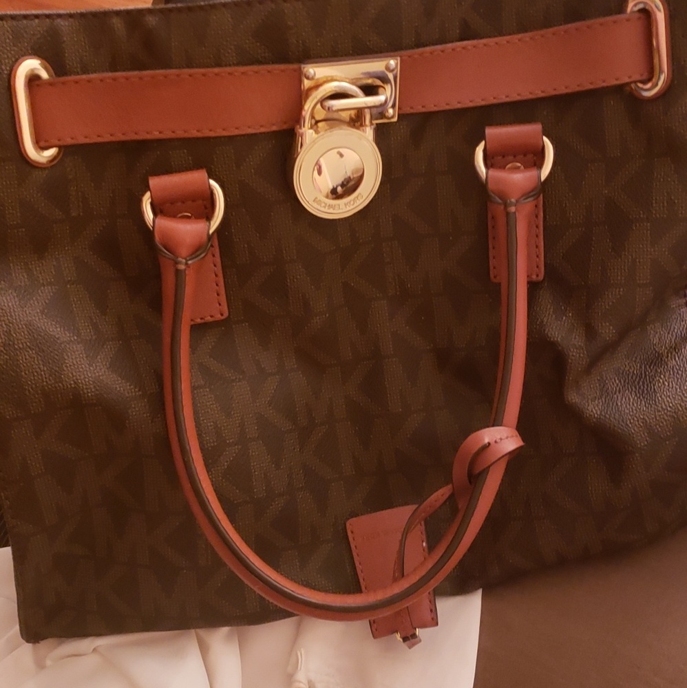 Micheal kors bag